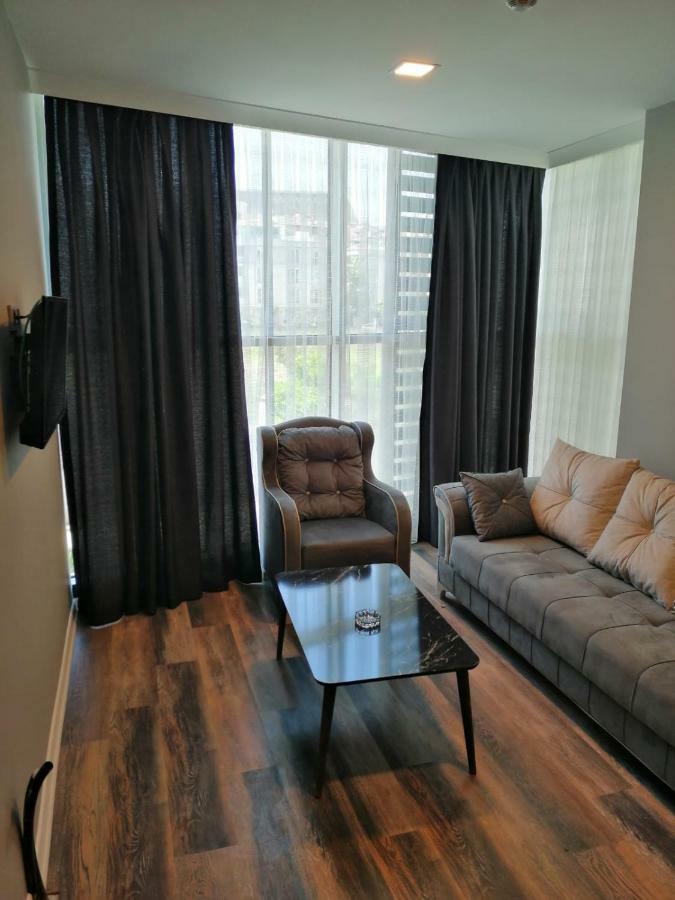 Plus Park Suite & Hotel Istanbul Exterior foto