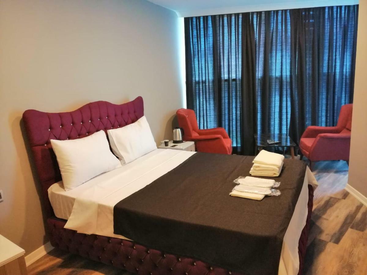 Plus Park Suite & Hotel Istanbul Exterior foto